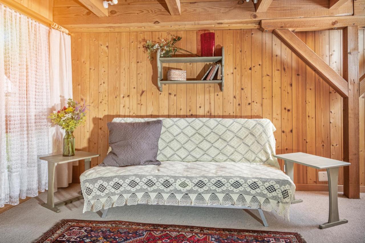 Bnb Deheimelig Huttwil Экстерьер фото